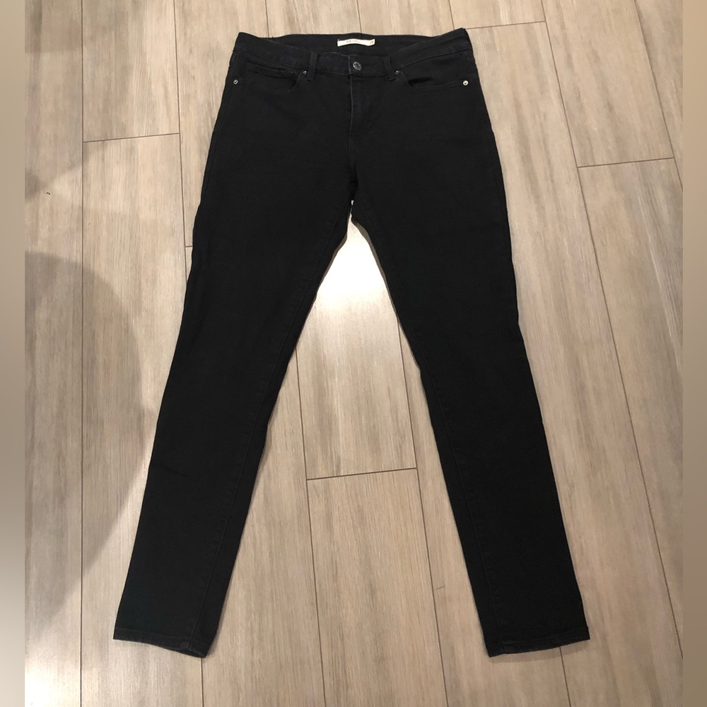Levi’s 711 Skinny black jeans sz 29